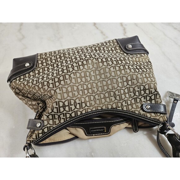 Giani Bernini Signature Logo Brown Canvas & Faux Leather Shoulder Bag - Picture 3 of 10